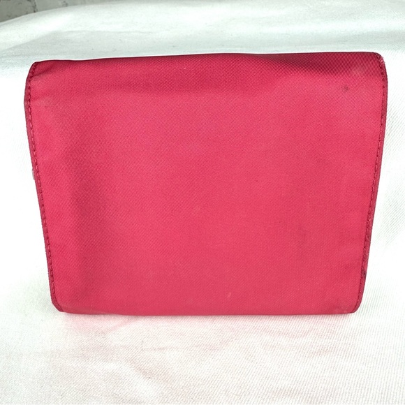 Prada watermelon pink nylon compact wallet on chain crossbody bag - Picture 2 of 15